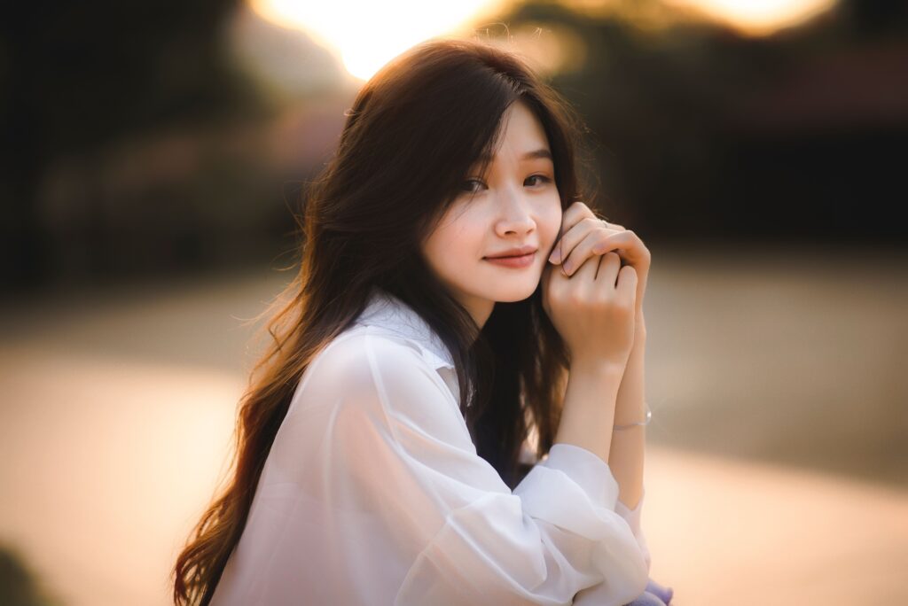 Beautiful Girls: Simple Tips to Look Beautiful and Confident